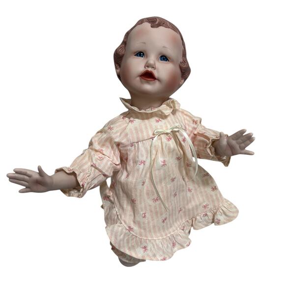 Emily Picture Perfect Babies Porcelain Doll Edwin M. Knowles 12" Yolanda Bello - Picture 1 of 10